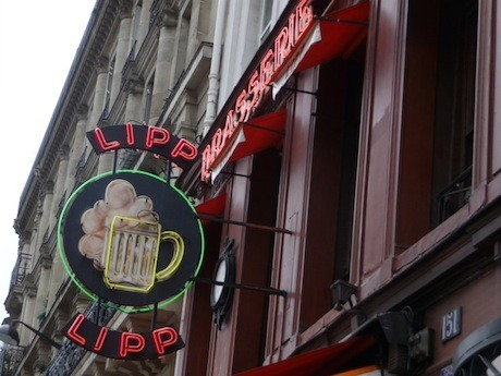 At Brasserie de l’Ile St.-Louis or Brasserie Lipp, sample the German-style recipes of Alsace-Lorraine, which include sauerkraut, sausages and beer.