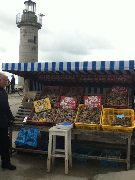 Oysters for sale in Cancale