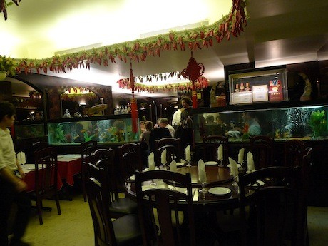 L’Orient d’Or, a go-to Chinese restaurant in Paris, in the 9th Arrondissement