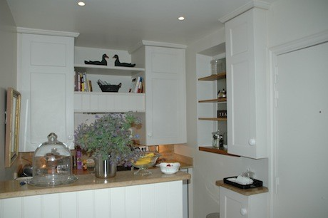 A clean, cozy kitchen is one of the features of the vacation apartment rental