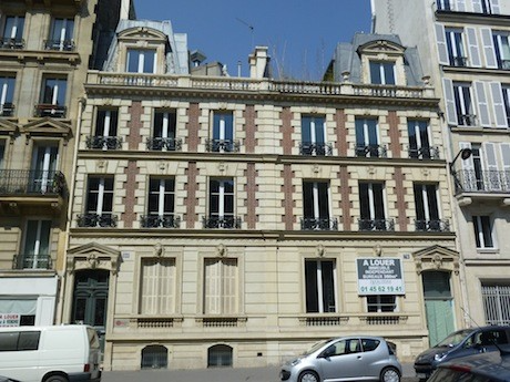 The 19th-century house of Madame X on the rue Jouffroy, in the 17th Arrondissement in Paris