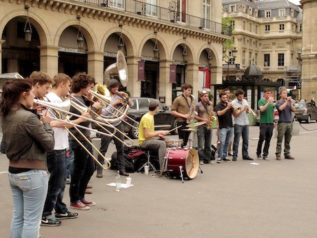 Paris Travel - Outdoor music in Paris—it's free!