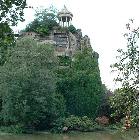 Temple of Sybille, at Parc des Buttes Chaumont