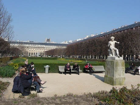 Parisians savor their Palais Royal