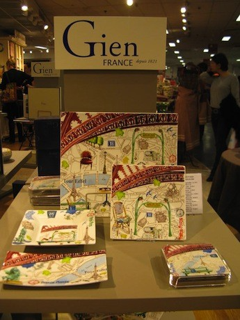The Paris, Paris souvenir collection by Gien
